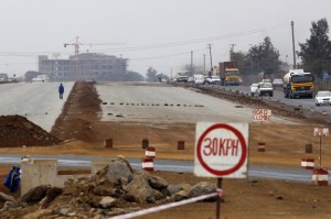 1411328_7_37fe_un-chantier-d-autoroute-pres-de-nairobi